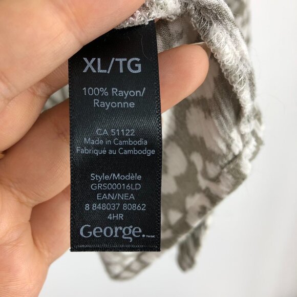 George Women's Grey abstract pattern Button $ Tie Front Dolman Blouse Size XL - Picture 8 of 16